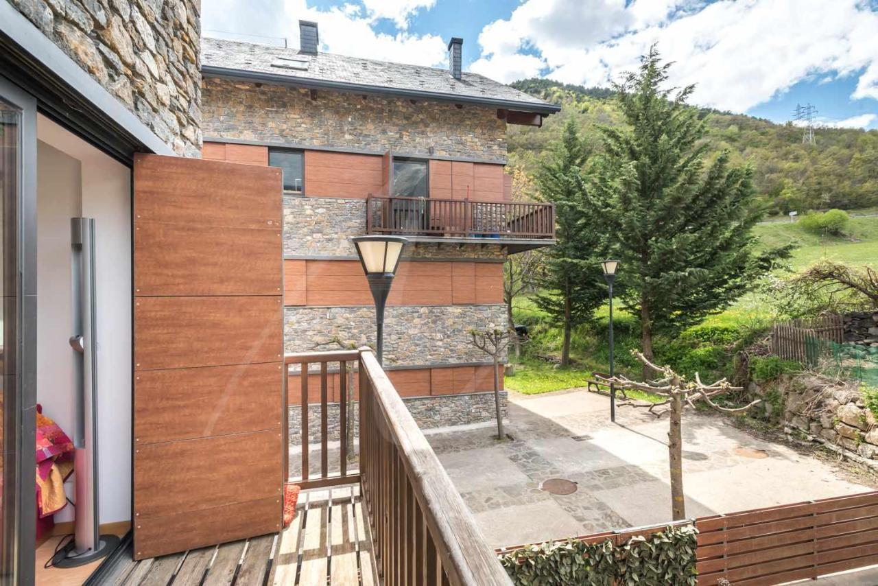 Aneu By Seamount Rentals Valencia D'Aneu 외부 사진