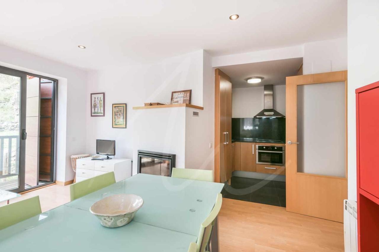 Aneu By Seamount Rentals Valencia D'Aneu 외부 사진